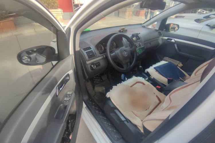 Used Volkswagen Touran 2014 1.4T DSG 30th Anniversary Edition Driver Seat