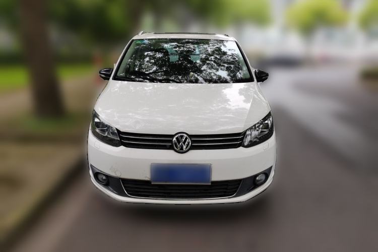 Used Volkswagen Touran 2014 1.4T DSG 30th Anniversary Edition Front