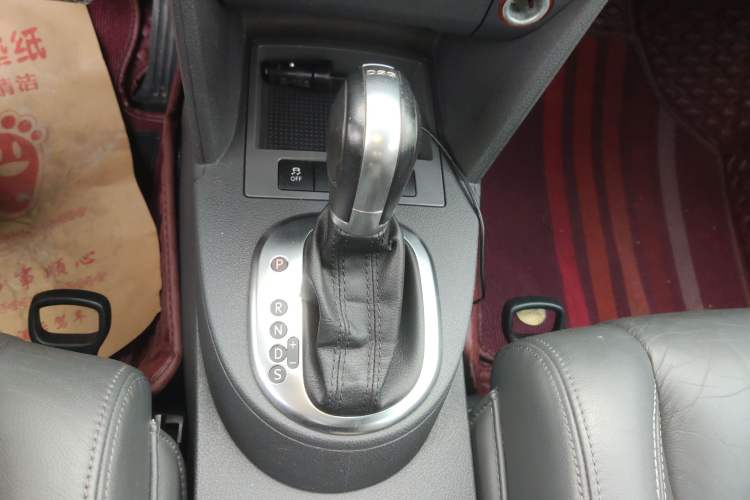 Used Volkswagen Touran 2014 1.4T DSG 30th Anniversary Edition Gear Lever