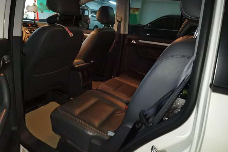 Used Volkswagen Touran 2014 1.4T DSG 30th Anniversary Edition Left Rear Seat