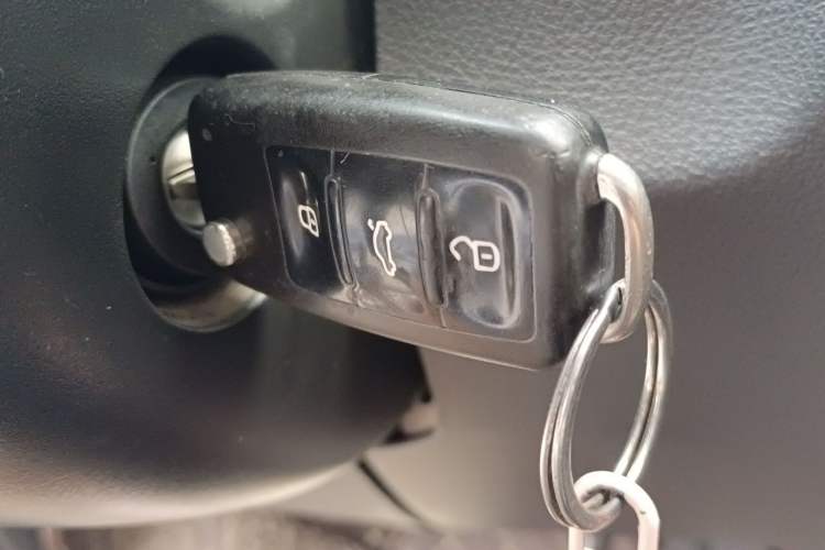 Used Volkswagen Touran 2014 1.4T DSG 30th Anniversary Edition Vehicle Key