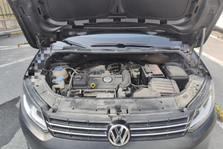 Used Volkswagen Touran 2015 1.4T DSG Comfort Edition 5 Seats Engine Bay