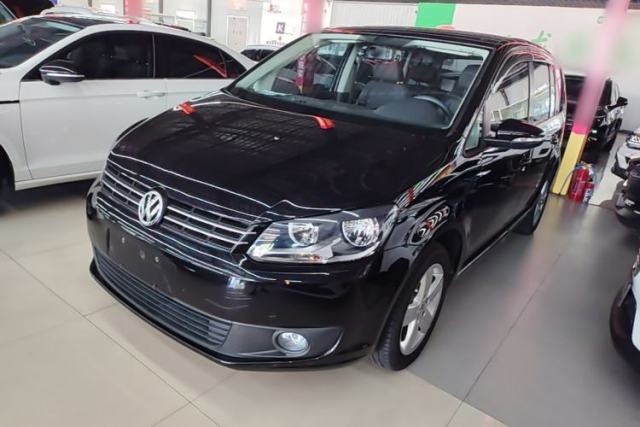 Gebrauchter Volkswagen Touran 2015 1.4T Manual Fashion Edition 5-Seater