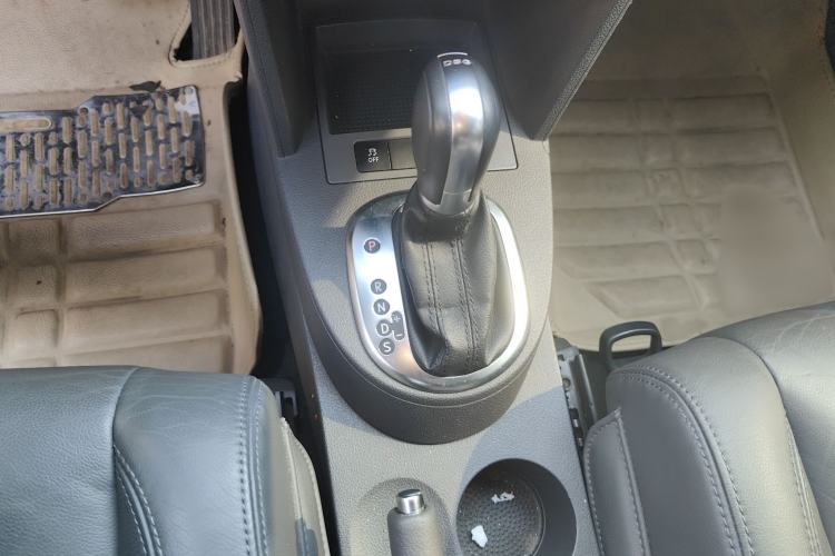 Used Volkswagen Touran 2015 1.4T DSG Comfort Edition 5 Seats Gear Lever