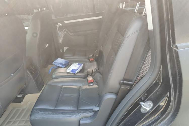 Used Volkswagen Touran 2015 1.4T DSG Comfort Edition 5 Seats Interior 4