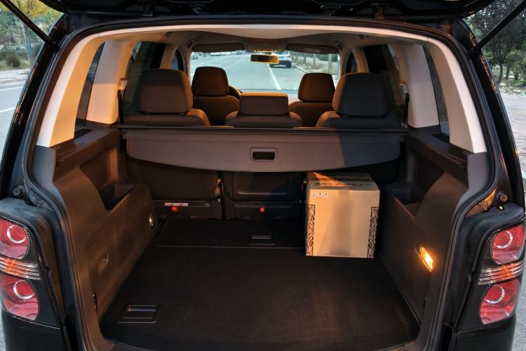 Used Volkswagen Touran 2015 1.4T Manual Fashion Edition 5-Seater Interior 7