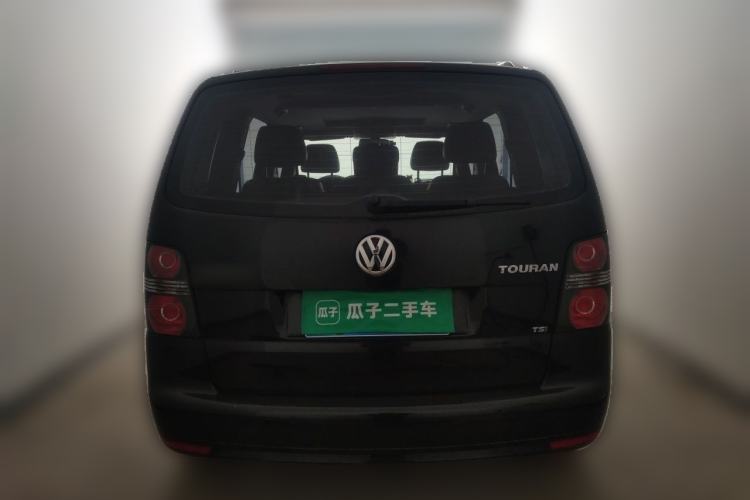 Used Volkswagen Touran 2015 1.4T DSG Comfort Edition 5 Seats Rear