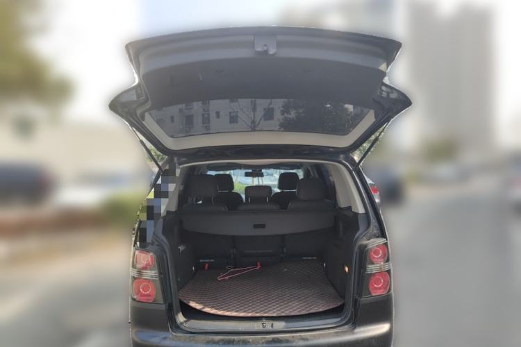 Used Volkswagen Touran 2015 1.4T DSG Comfort Edition 5 Seats Trunk