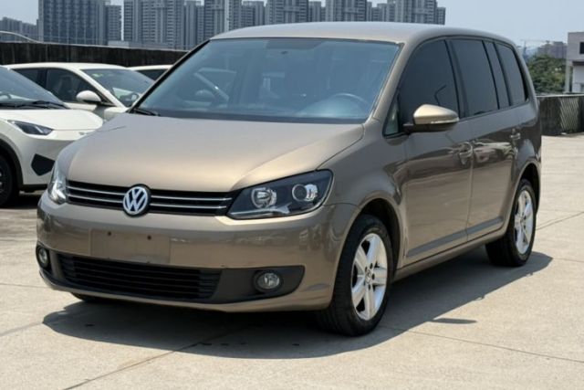 Used Volkswagen Touran 2015 1.4T Manual Fashion Edition 5-Seater