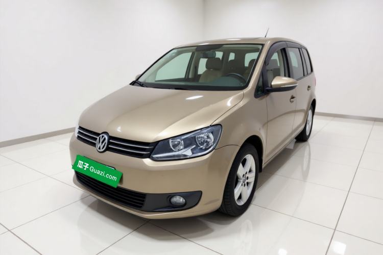 Ojetý Volkswagen Touran 2015 1.4T Manual Fashion Edition 5-Seater Guazi used car, China used car export, Used car for sale, Used  cars, Cheapest cars for sale