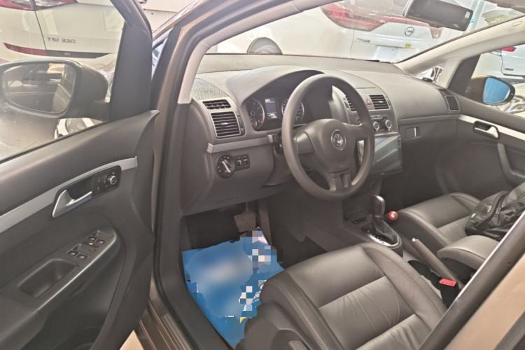 Used Volkswagen Touran 2015 1.4T DSG Comfort Edition 5 Seats Driver Seat