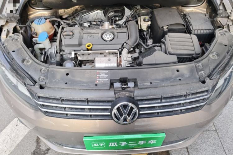 Used Volkswagen Touran 2015 1.4T DSG Flagship Edition 5-seater Engine Bay