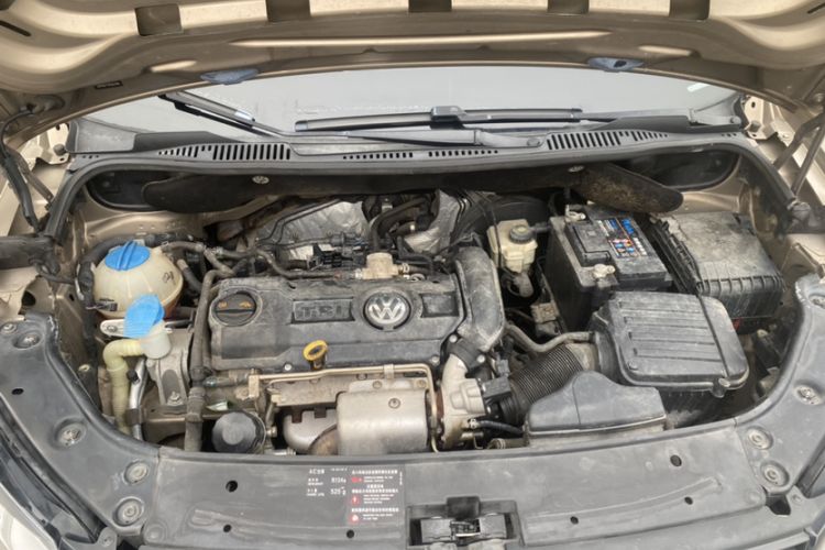 Used Volkswagen Touran 2015 1.4T Manual Comfort Edition 5-Seater Engine Bay