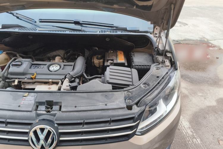 Used Volkswagen Touran 2015 1.4T Manual Fashion Edition 5-Seater Engine Bay Left