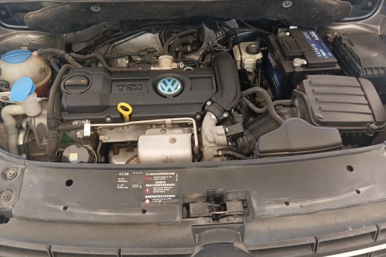 Used Volkswagen Touran 2015 1.4T DSG Comfort Edition 5 Seats Engine Bay