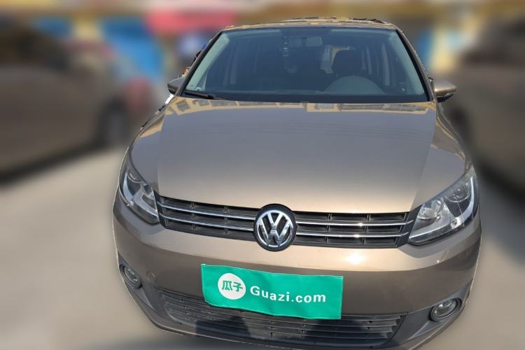 Used Volkswagen Touran 2015 1.4T Manual Fashion Edition 5-Seater Exterior 1