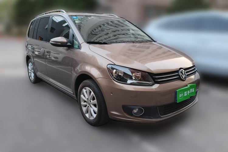 Used Volkswagen Touran 2015 1.4T DSG Luxury Edition 5-Seater Exterior 2