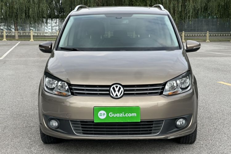 Used Volkswagen Touran 2015 1.4T DSG Comfort Edition 5 Seats Exterior 3