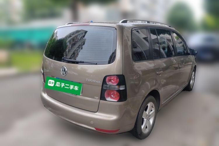 Used Volkswagen Touran 2015 1.4T DSG Comfort Edition 5 Seats Exterior 5