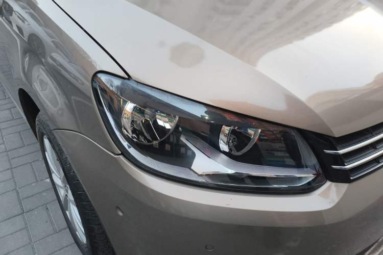 Used Volkswagen Touran 2015 1.4T DSG Luxury Edition 5-Seater Exterior 6
