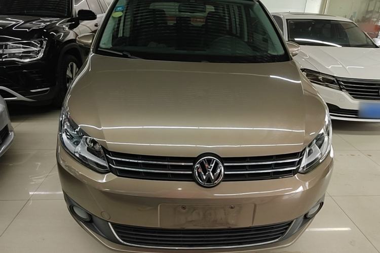 Used Volkswagen Touran 2015 1.4T DSG Comfort Edition 5 Seats Front