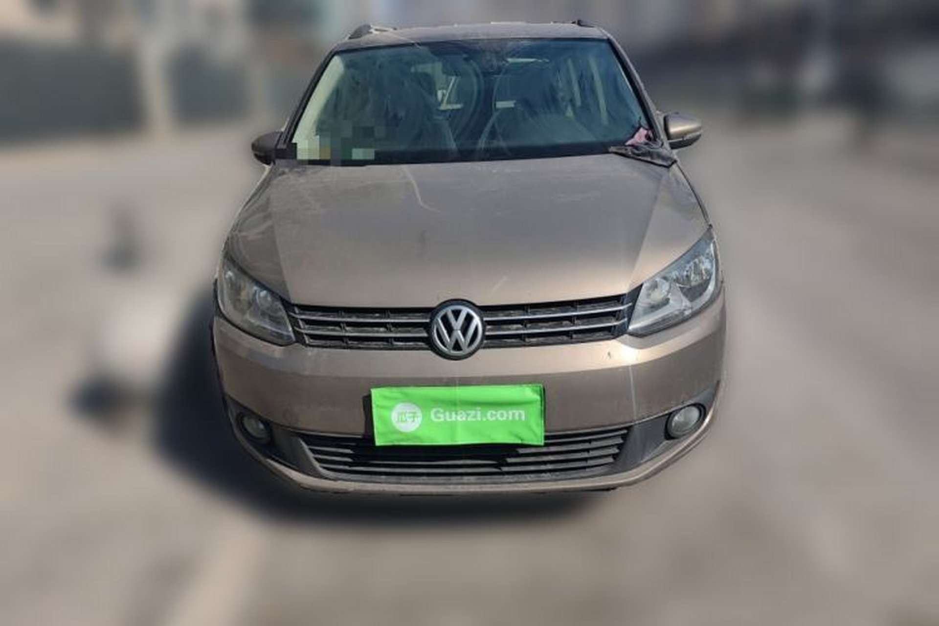 Used Volkswagen Touran 2015 1.4T Manual Fashion Edition 5-Seater Front