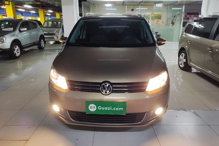 Used Volkswagen Touran 2015 1.4T DSG Comfort Edition 5 Seats Front