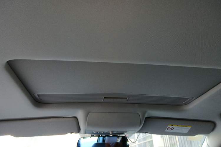 Used Volkswagen Touran 2015 1.4T Manual Comfort Edition 5-Seater Headliner