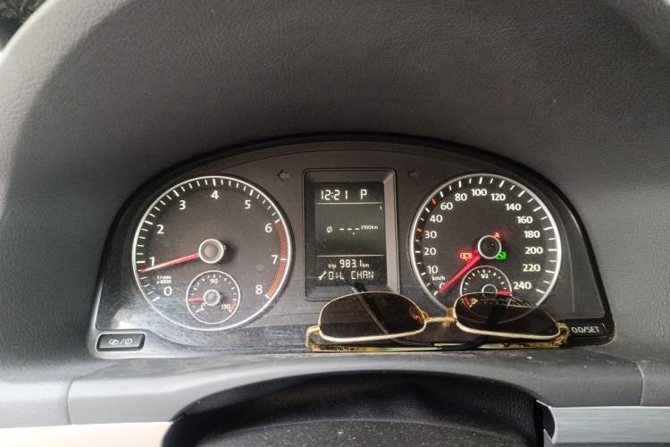 Used Volkswagen Touran 2015 1.4T DSG Comfort Edition 5 Seats Instrument Cluster