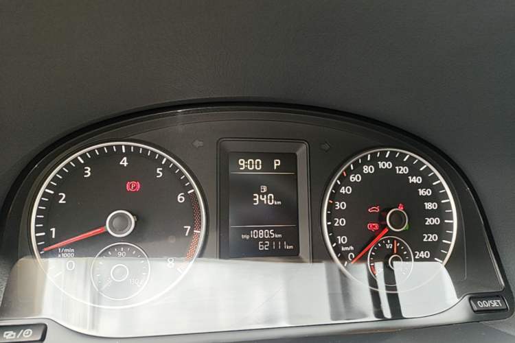 Used Volkswagen Touran 2015 1.4T DSG Comfort Edition 5 Seats Instrument Cluster