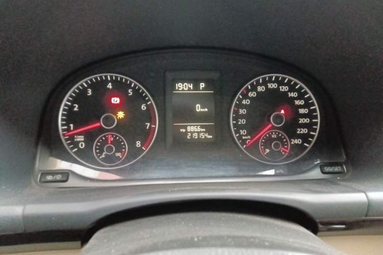 Used Volkswagen Touran 2015 1.4T DSG Comfort Edition 5 Seats Instrument Cluster