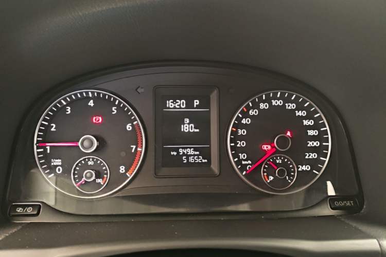 Used Volkswagen Touran 2015 1.4T DSG Comfort Edition 5 Seats Instrument Cluster