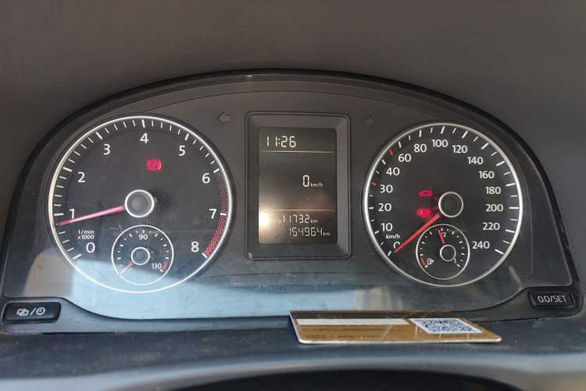Used Volkswagen Touran 2015 1.4T Manual Fashion Edition 5-Seater Instrument Cluster