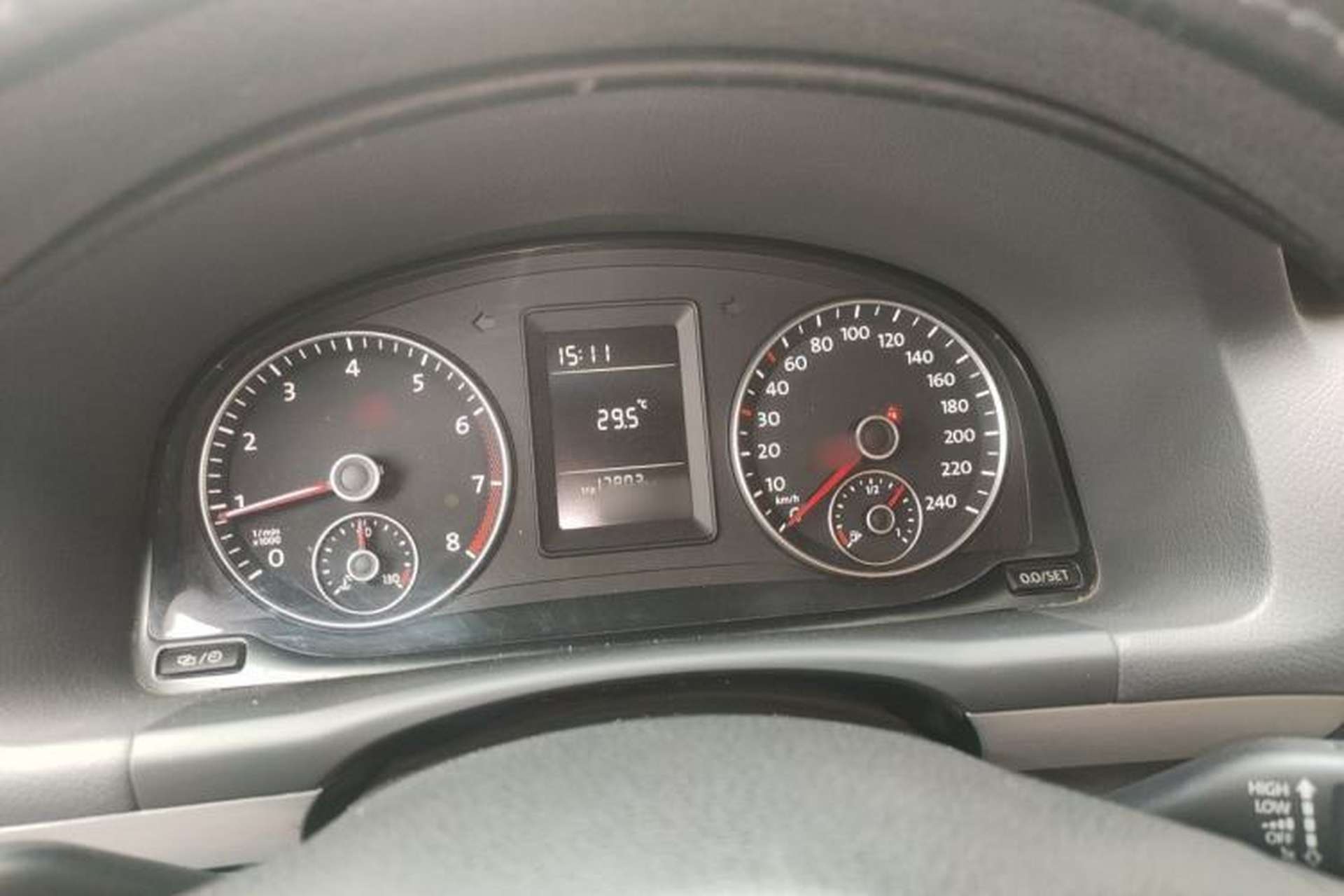 Used Volkswagen Touran 2015 1.4T Manual Fashion Edition 5-Seater Instrument Cluster