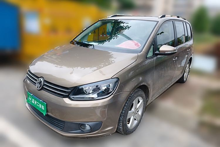 Used Volkswagen Touran 2015 1.4T Manual Fashion Edition 5-Seater Guazi used car, China used car export, Used car for sale, Used cars, Cheapest cars for sale