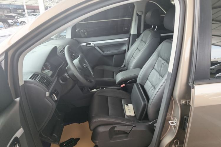 Used Volkswagen Touran 2015 1.4T DSG Comfort Edition 5 Seats Left Front Seat