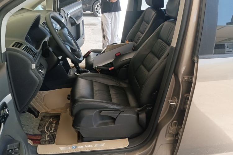 Used Volkswagen Touran 2015 1.4T DSG Comfort Edition 5 Seats Left Front Seat