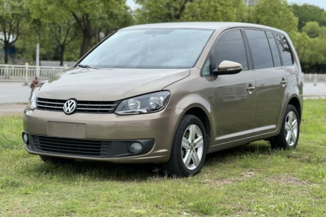 Used Volkswagen Touran 2015 1.4T Manual Fashion Edition 5-Seater
