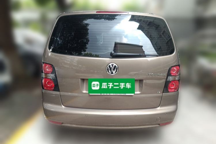 Used Volkswagen Touran 2015 1.4T DSG Comfort Edition 5 Seats Rear