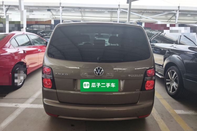 Used Volkswagen Touran 2015 1.4T DSG Comfort Edition 5 Seats Rear