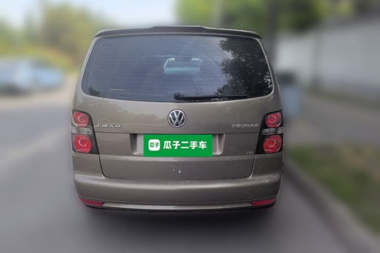Used Volkswagen Touran 2015 1.4T Manual Fashion Edition 5-Seater Rear