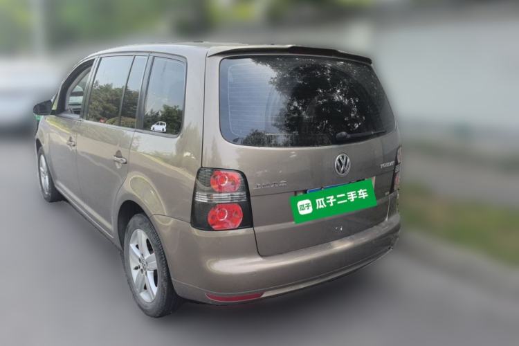 Used Volkswagen Touran 2015 1.4T Manual Fashion Edition 5-Seater Rear Left 45 Deg