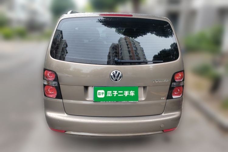 Used Volkswagen Touran 2015 1.4T DSG Comfort Edition 5 Seats Rear