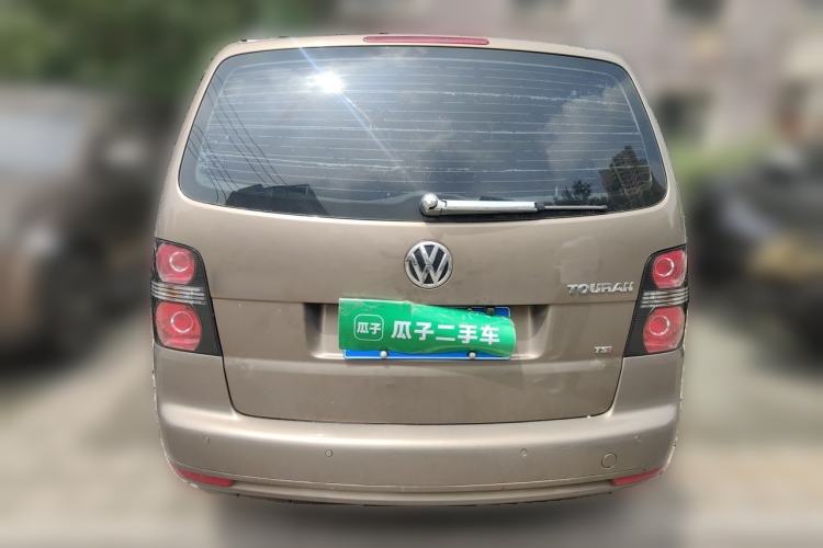 Used Volkswagen Touran 2015 1.4T DSG Comfort Edition 5 Seats Rear