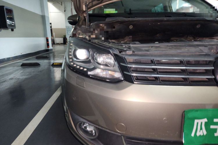Used Volkswagen Touran 2015 1.4T DSG Flagship Edition 5-seater Right Front Headlight