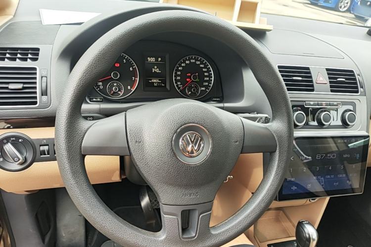 Used Volkswagen Touran 2015 1.4T DSG Comfort Edition 5 Seats Steering Wheel