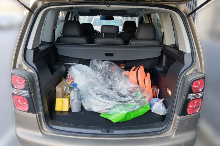 Used Volkswagen Touran 2015 1.4T Manual Comfort Edition 5-Seater Trunk