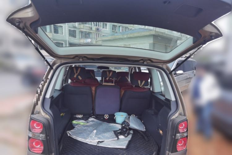 Used Volkswagen Touran 2015 1.4T Manual Fashion Edition 5-Seater Trunk