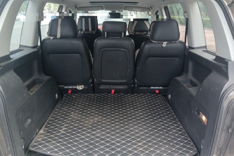 Used Volkswagen Touran 2015 1.4T DSG Comfort Edition 5 Seats Trunk
