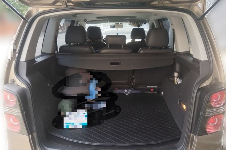 Used Volkswagen Touran 2015 1.4T DSG Comfort Edition 5 Seats Trunk